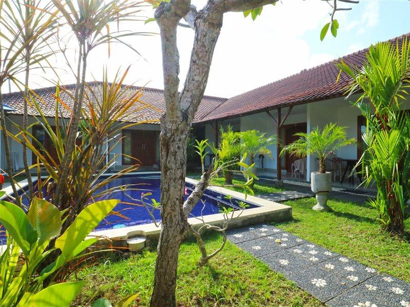 Pererenan Nengah Guest House Canggu Buitenkant foto