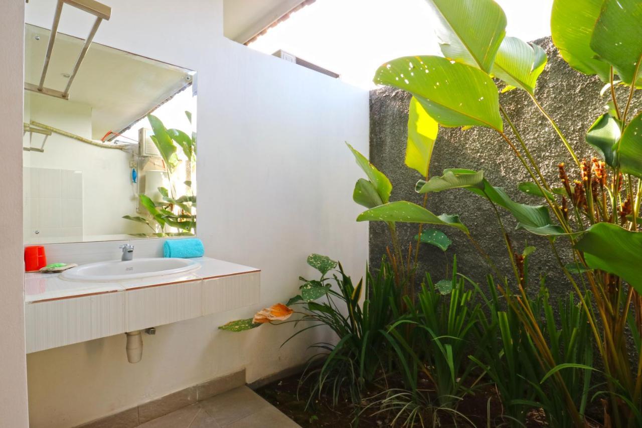 Pererenan Nengah Guest House Canggu Buitenkant foto